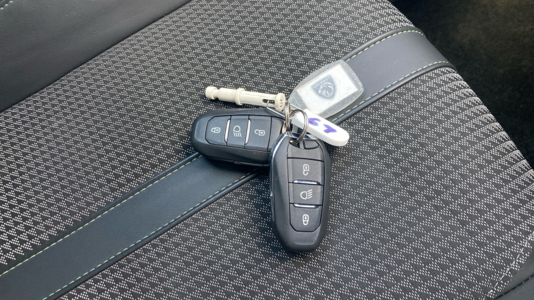 Peugeot 2008 100kW GT 50kWh 5dr Auto Electric Estate